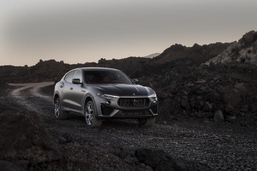  Maserati Levante GranSport Vulcano 2019 года  (фото 17 из 23)